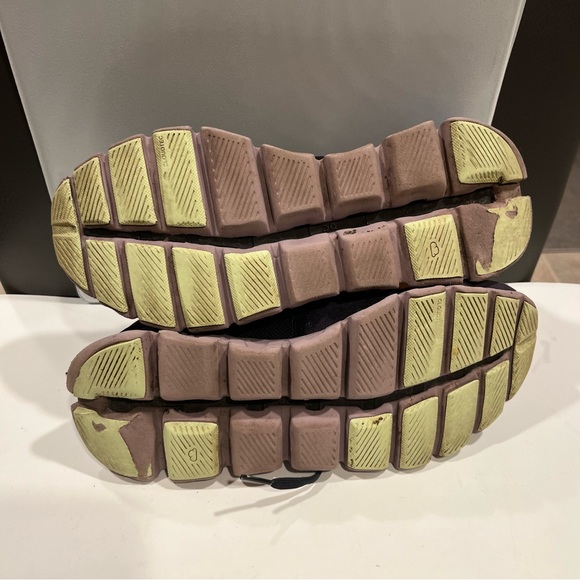 On Cloud X 3 Running Shoe Lightweight Training Midnight/ Heron Womens US 8.5 - Picture 6 of 6